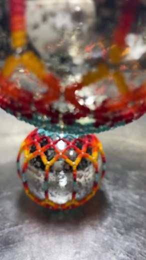 Christmas Ornament Tutorial: Beaded Decoration Guide