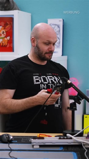 NZXT H3 Mod: Pfeifgeräusch endlich weg, Dank El Blecho😆 Die NZXT F280X Performance Fans haben im NZXT H3 durch die Verschraubungslöcher ein nerviges Pfeifen verursacht. Mit der Blechschere habe ich das Gehäuse modifiziert, um das Geräusch endgültig zu eliminieren – pragmatisch, direkt und effektiv.