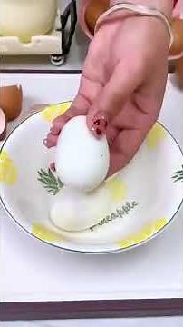 Multifunctional Egg Shell Opener – Handheld Egg Cracker & Separator Tool (1/2 PCS)