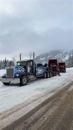 2.5K views · 41 reactions | #Towing #recovery #heavytowing #heavywrecker #wrecker #towingservice #semi #peterbilt #kenworth | Noffke's Towing Service | Facebook