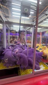 68K views · 779 reactions | 2-prong technique for claw machine! Yes, these machines are programmed pero pwede natin sila diskartehan oki?  #2prongtechnique #clawmachinetips #arcadeph #clawmachine #clawmachinehacks | Claw Masters PH | Facebook