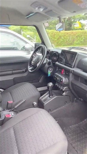 Alamo Car Rental Costa Rica - Suzuki Jimmy 4-door 4wd SUV Description