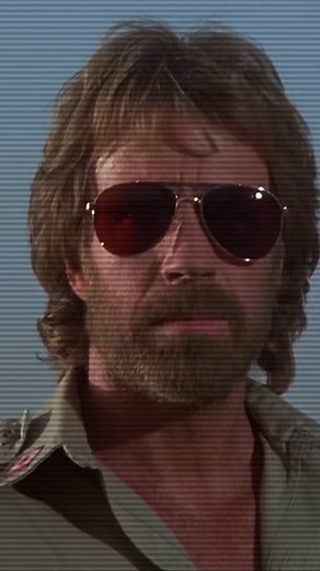 1.7M views · 14K reactions | Chuck Norris c'est le plus fort, notre héros du dimanche midi ! #chucknorris #blagues #goat #lol #humour | Bureau des story | Facebook