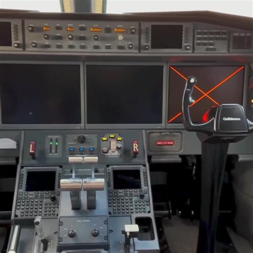 6.8K views · 210 reactions | Start G650 Cockpit view | The pilots | Facebook