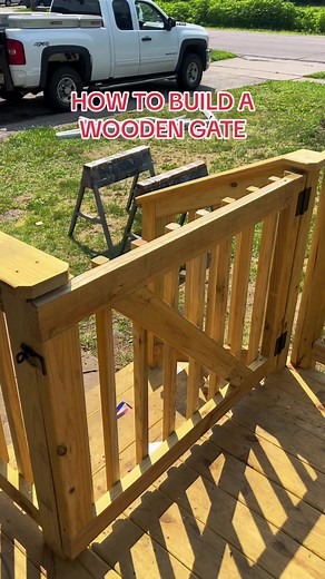 How to Build a Wooden Gate #fyp #howto #foru #construction #landscape #landscaping #project #diy #diyproject #outdoors #satisfying