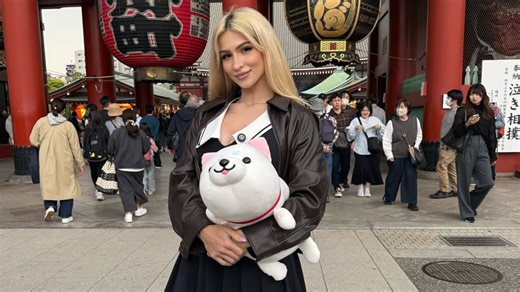 Who is Fandy? All about Twitch streamer going viral for doing a live stream while giving birth