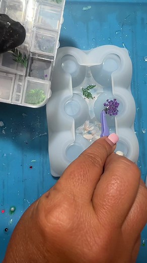 Egg Tray Resin Mold Pour Tutorial