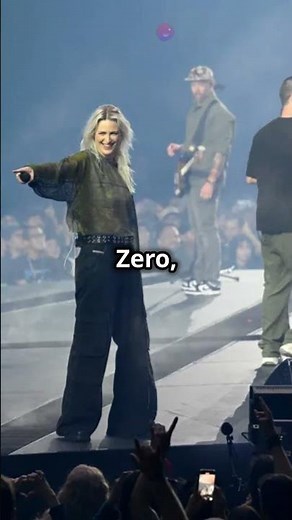 Linkin Park's Epic Return with New Singer at LA Forum Concert 🎤