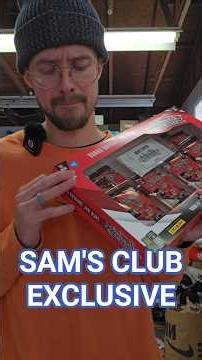 Can we get anything good from the Sam's Club exclusive Absolute Football box!?