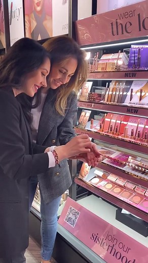 💕 Discover our Velvet Love Eyeshadow Quad Palette 💕⁠ ⁠ For everyday elegance, begin your day with the two upper shades for a subtle daytime allure, and seamlessly transition into an intense evening makeup by adding the two lower shades for an alluring transformation. ✨⁠ ⁠ ✔️ Enriched with the goodness of Sweet Almond Oil and Rosehip Seed Oil, our Velvet Love eyeshadows not only amplify your look but also hydrate 💦 the delicate skin around your eyes. 🤩⁠ ⁠ Rest assured, our formulation is ⁠ ✔️