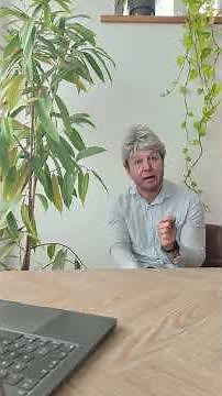 David Attenborough Narrates a First Date