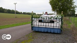 Edd China and his wacky record-breaking vehicles
