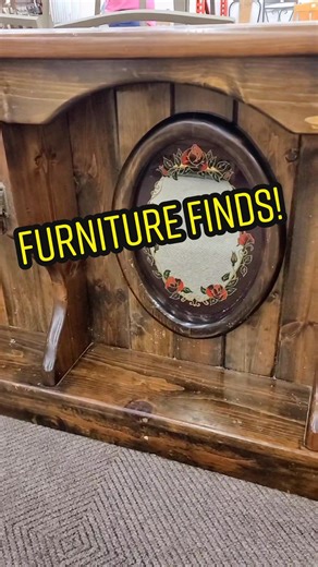 we hit the jackpot with this furniture find! what do you guys think? #vintage #vintagestore #mcm #midcenturymodern #mirror #furniture #wood #table #foryou #fyp #vintagevibes #sewingmachine #thrift #reseller #thrifted #thrifting
