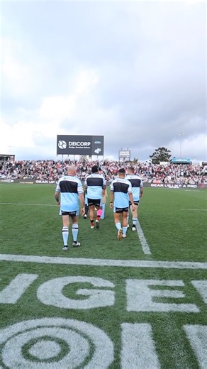 🔥🏉 Tynan Old Boys 2025 Cup – Teaser Highlights 🏆 Two legendary squads. One epic showdown. Here’s who took the field for this year’s battle… 🐉 Dragons Legends St George Illawarra Dragons 1️⃣ Jason Nightingale © 2️⃣ Kyle Stanley 3️⃣ Chase Stanley 4️⃣ Jarrod Saffy 5️⃣ Dan Hunt 6️⃣ Ryan Millard 7️⃣ Tony Caine 🦈 Sharks Legends 1️⃣ Luke Lewis © 2️⃣ Ben Ross 3️⃣ Chris Quinn 4️⃣ Glen Hogan 5️⃣ Kurt Wrigley 6️⃣ Fa’amanu Brown 7️⃣ Andrew Fifita 🎯 Special thanks to referee Shaun Hampstead for keeping