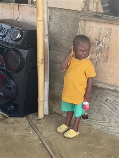 agba_helper001 (@agba_helper001)’s video of paw paw lip balm