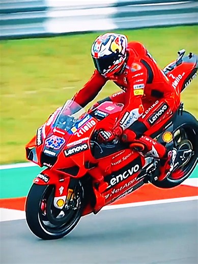 MotoGP Race Highlights — Insane Skills and High-Speed Racing