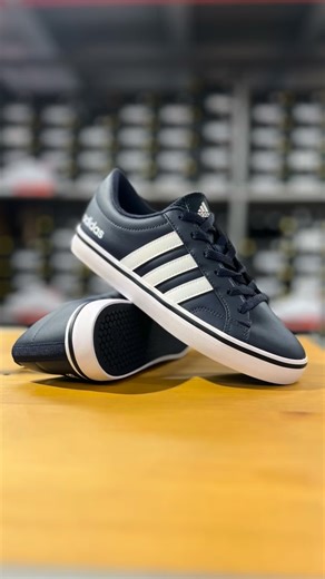 BH Outlet on Instagram: "◾️ADIDAS ◾️ ADIDAS do BH OUTLET com 30% de DESCONTO em calçados e acessórios, e 40% OFF em ÚLTIMOS PARES. VS PACE DE: R$399,99 POR: R$299,99 -30% POR: R$209,99 Vem aproveitar os melhores produtos no BH Outlet! Oferta válida por tempo indeterminado, sujeita a disponibilidade de estoque e alterações sem aviso prévio. Preço válido para produtos selecionados. #adidas #adidasoutlet #bhoutlet #promoções #belvedere #treino #academia #esport #esporte #malhacao #corrida #promoção