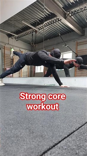One Arm, One Leg Plank #strongcore #workout #activelifestyle with ‪@PureLifeNutrition-Flavonoids‬