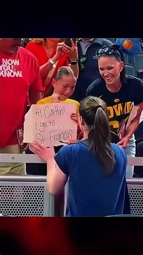 Caitlin Clark Signs a Jersey, Fan Starts Crying 🏀