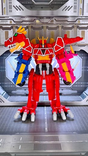 Dino Charge Megazord! Want to see more Dino Charge? Power Rangers: Dino Charge ⚡️31 years of The Mighty Morphin Power Rangers ⚡️#hasbro #bandai #hasbrotoys #powerrangers #powerrangerstoys #powerrangersmegazords #megazord #mightymorphinpowerrangers #mmpr #mmprmegazord #gogopowerrangers #mmpr #powerrangerscollection #powerrangerscollector #powerranger #powerrangersmightymorphin #actionfigure #actionfigures #actionfigurephotography #actionfigurecollection #actionfigurecollector #actionfigureaddict 