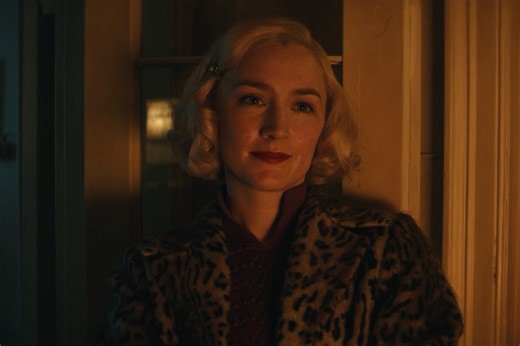 794K views · 3.8K reactions | 1940, London. The fashion of the Blitz. Blitz is nominated for 3 BAFTAs — Now Streaming #BlitzFilm #SaoirseRonan #SteveMcQueen #AppleFilms #AppleTVPlus | Apple TV | Facebook