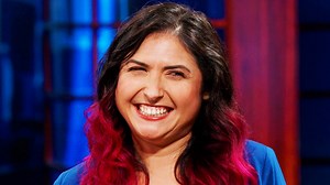 Woman Hoards Thousands of Selfies and Screenshots | Dr. Phil