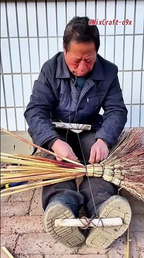 Making broomcorn brooms: A traditional sweeping craft #mixcraft