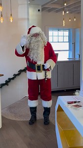 Come see Santa with your pet at MARCUS Hinsdale today until 3 pm. Plus meet adoptable pets from Hinsdale Humane Society. Marcus Lemonis Hinsdale Humane Society Bentley's PetStuff & Grooming | Bentley's PetStuff & Grooming