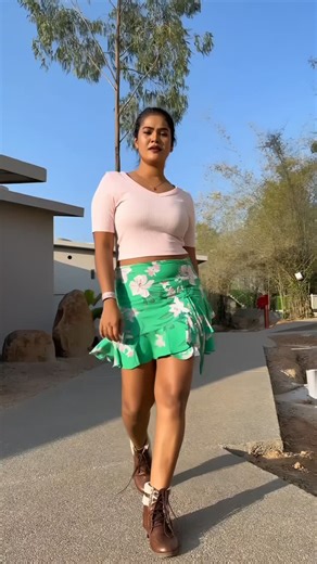 Pavithra Fan page official on Instagram: "New trend slomo walk ♥️🔥 @pavithra_s_offcl #pavithrasmadhu #pavi #trendingnow #trendingreels"