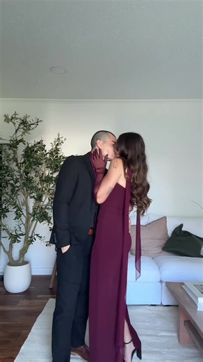 this took too many tries 😅 #weddingguestdress #transition #oscarandaddie #couple