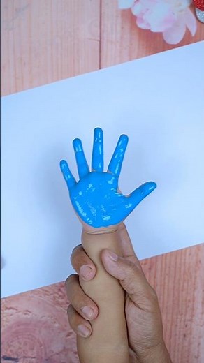 Cute and simple handprint art 👋🎨 Fun kids activity you must try today! #DIYCraft #KidsActivities