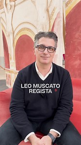 Il nuovo allestimento di Rigoletto porta la firma di Leo Muscato. Il regista torna al Regio con il team creativo artefice della felice produzione di Agnese di Paer, vincitrice del Premio Abbiati nel 2019. Con lui abbiamo parlato di opera lirica, giovani e, soprattutto, del capolavoro di Giuseppe Verdi, in scena dal 28 febbraio all’11 marzo al Teatro Regio. Guarda il video per saperne di più. Rigoletto va in scena con il contributo di @realemutuaofficial. _ #Rigoletto #TeatroRegioTorino #LaMeglio