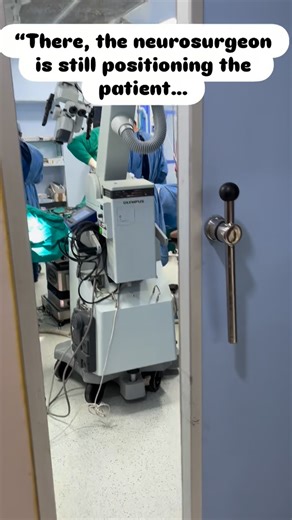 DrPriya Meel on Instagram: "जब Neuro में Position लगती है… और Gynae में Surgery पूरी हो जाती है 😄 OT के अंदर हर speciality की अपनी speed होती है 😉 जहाँ एक तरफ patient की positioning चल रही होती है, वहीं दूसरी तरफ gynecological surgery complete हो जाती है! Respect to all surgeons ❤️ बस OT humor समझिए 😄 👩‍⚕️ From OT life of a Gynecologist 📍 Real moments, real laughs #OTLife #DoctorLife #GynecologistLife #SurgeonHumor #MedicalReels HospitalLife GynaeHumor NeuroVsGynae OTVibes MedicoLife Doctor