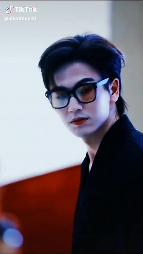 Zhang Ling He 🛐 #zhanglinghe#zhanglinghe张凌赫#张凌赫#张凌赫z#foryou#fypシ#lovedrama#dramalover#huacheng#sanlang#eternalfaith#lovecdrama#tianguancifu天官赐福