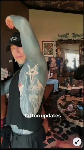 Ronnie Radke shows an update on tattoos on one side of his body. There will be another one soon🔥
