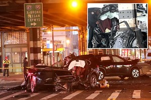 2 dead, 3 injured after BMW collides with SUV, slams into elevated subway pillar in Bronx