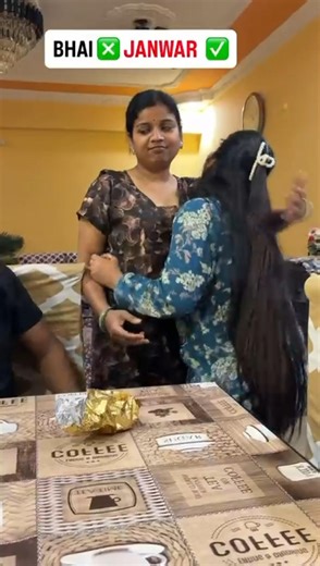 Maa to maa hoti hai 🥹🥹...#comedy #funny #maa #viral #bhaibhencomedy #funnyvideos #indianparents #fyp