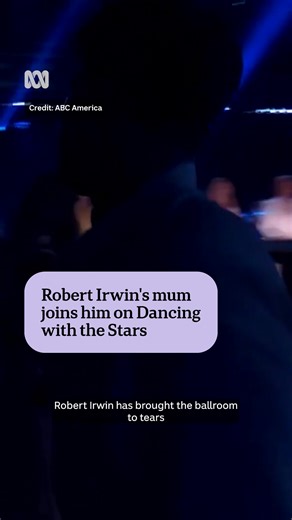 Aussie wildlife conservationist Robert Irwin's emotional performance on America's Dancing with the Star has gone viral. Irwin dedicated the dance to his mother, Terri, who joined him on stage as the ballad reached its end. The judges gave Irwin and his dance partner, Witney Carson, the highest score of the season, with 35 out of 40 points. 📧 Subscripe to our weekly Sunshine Coast newsletter: abc.net.au/connect | ABC Sunshine Coast