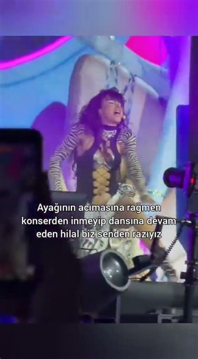 keşke konserden biraz ayrılıp dinlenseydi🎀#keşfetanasayfayadüş#keşfet#tut#manifext#oha#ne#shorts#li