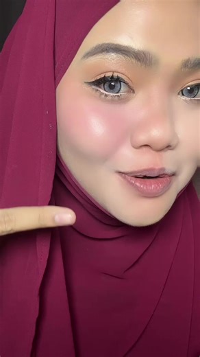 Effortless Fast Makeup with BB Cream