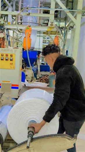 Sameer Saini on Instagram: "New trending reels 👩‍❤️‍👨#trendingreels #trendingposts😍♥️♥️ #trending #baddi📍 #x__seenu__0008"