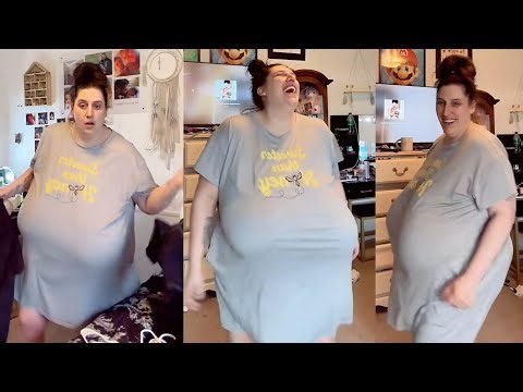 Daily Life of Plus Size Women Over 60 and Over Who Look Simple