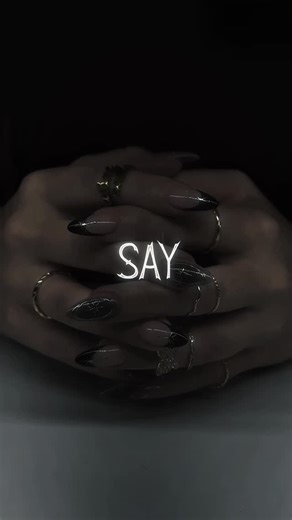 AIBAENAILS on Instagram: "Same concept but with different colors 🖤 Loving this style so much ✨ . . . Book with Ari, link in bio 🫶🏼 📍Las Vegas, Nevada Any questions feel free to send me a DM . . #nailstrend #trendynails #christmas #newyear #gelx #gelxnailtech #nailartdesign #lasvegasnailtech"