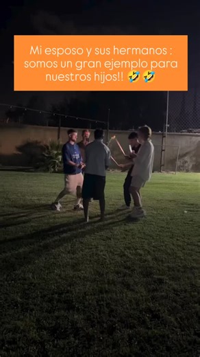 Moda infantil premium on Instagram: "El ejemplo ante todo 🤣🤣 Los tíos se juntan y pasan estás cosas jajaja 🤣🤣 #reels #reelsinstagram #momlife #kidsfashion #summerkids"