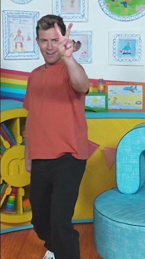 Let's Play Guess Who's part of the Fairytale Crew? With Derek in the Milkshake! Studio