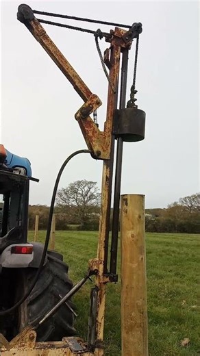 Parmiter Post Banger #farming #fencing #farmequipment #newholland_tractor