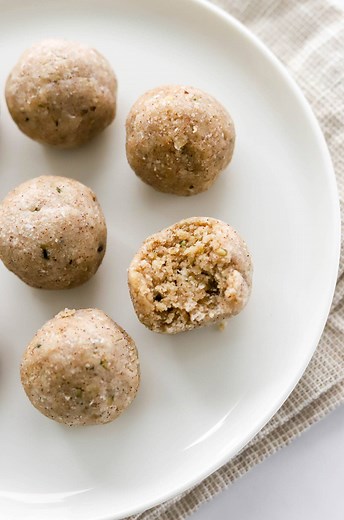 Coconut Protein Balls