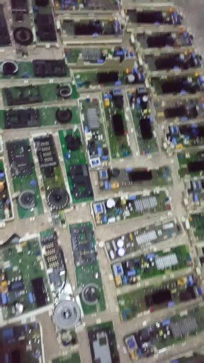 🌈🟩🟨🟧🟥🟦 🌈 Block Diagram – LG Automatic Washer Control System إعداد: سامي حامد مكتبة الذكاء (2026) نسخ التعليمات البرمجية ┌─────────────────────┐ │ Human Interface │ │ Control Panel │ │ (Buttons, Display) │ └─────────┬──────────┘ │ Digital Input (0/1) ▼ ┌─────────────────────┐ │ Cognitive Layer │ │ MCU – State Governor│ │ - Debounce Buttons │ │ - Verify Timing │ │ - Ghost Input Filter│ └─────────┬──────────┘ │ Validated Commands ▼ ┌─────────────────────┐ │ Control Layer │ │ Sensors & Proces