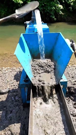 Extracting Massive Gold Nuggets in Real Time! 🤯🏗️