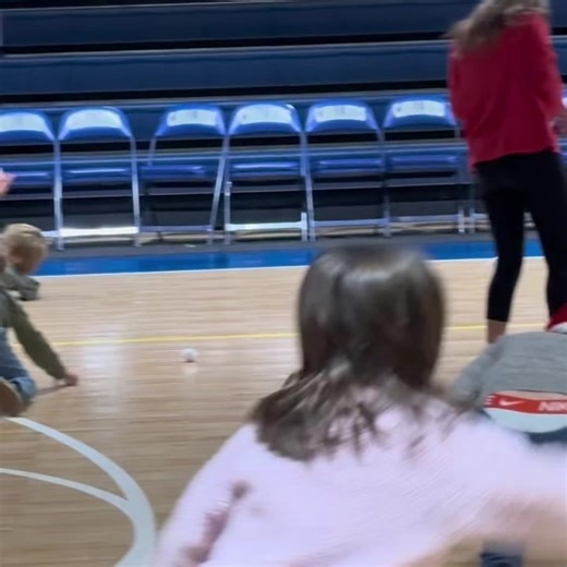 ❄️🎄Some of our Accelerated Reader rockstars kicked off Christmas Break in the best way with a snowball fight and Christmas Bingo! #calhounacademycavs #CAReaders #AcceleratedReader #CavalierChristmas | Calhoun Academy